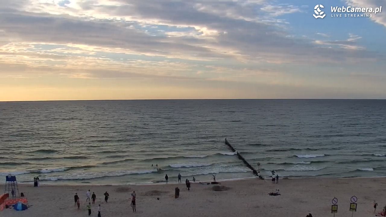MIELNO - widok na plażę - 06 sierpień 2026, 19:55