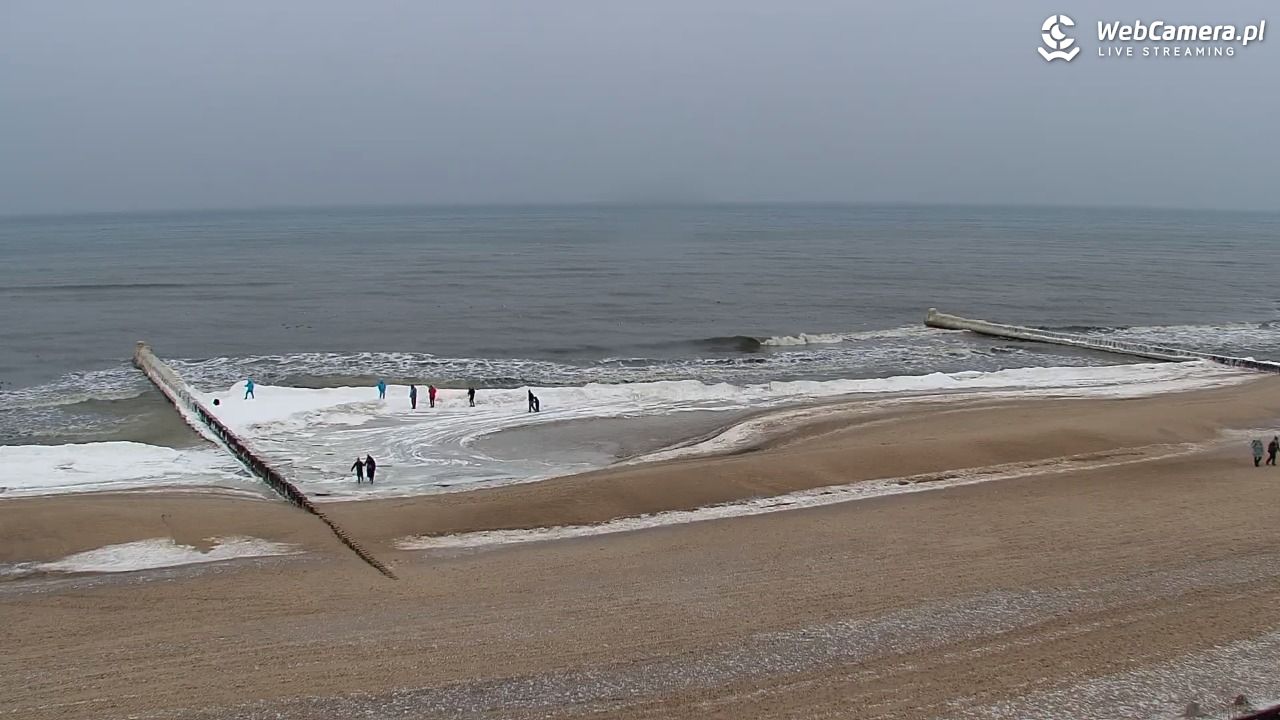 MIELNO - widok na plażę - 05 luty 2026, 11:10