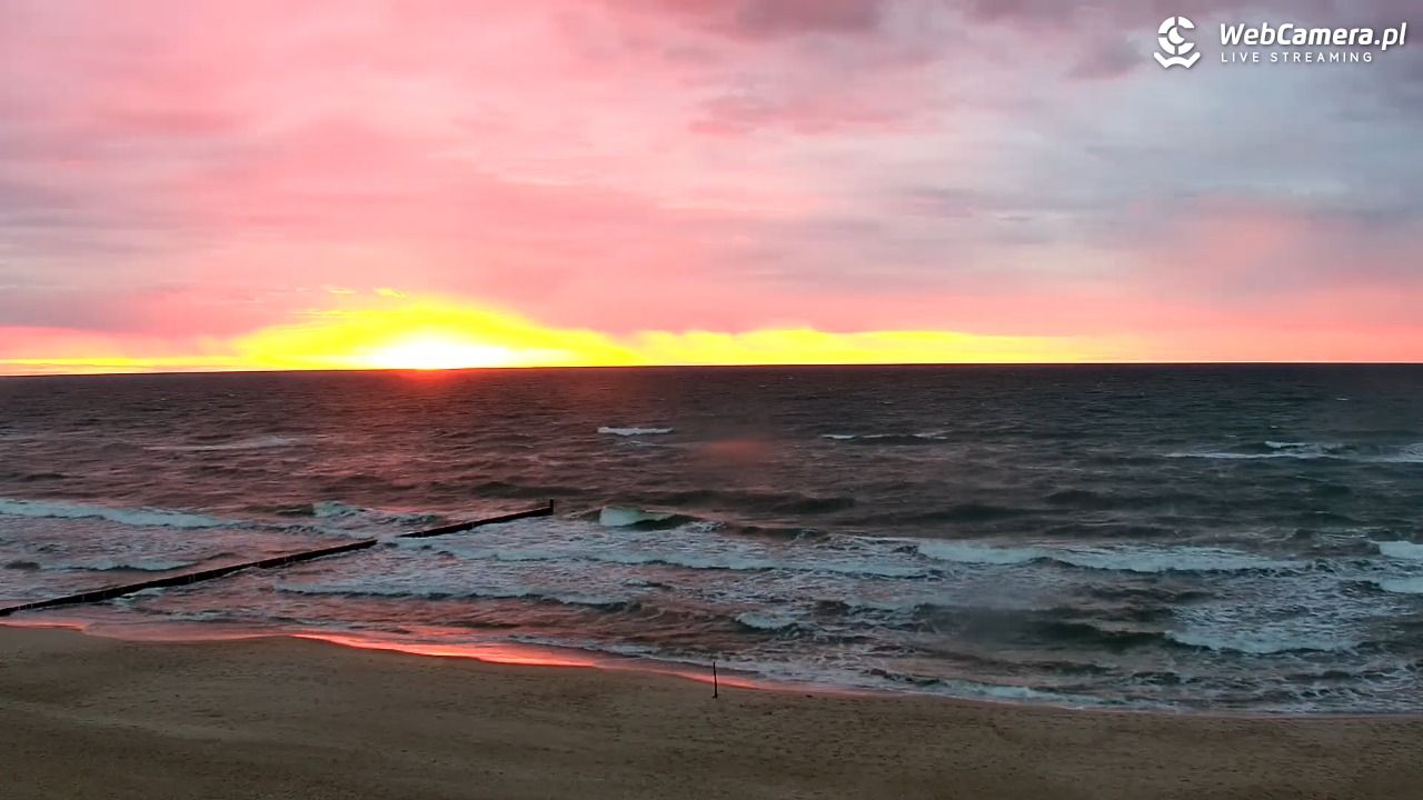 MIELNO - widok na plażę - 16 maj 2025, 20:59