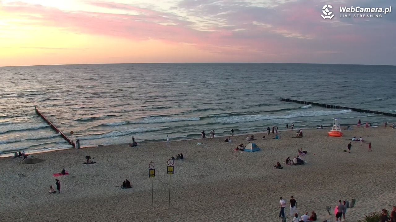 MIELNO - widok na plażę - 06 sierpień 2026, 21:01