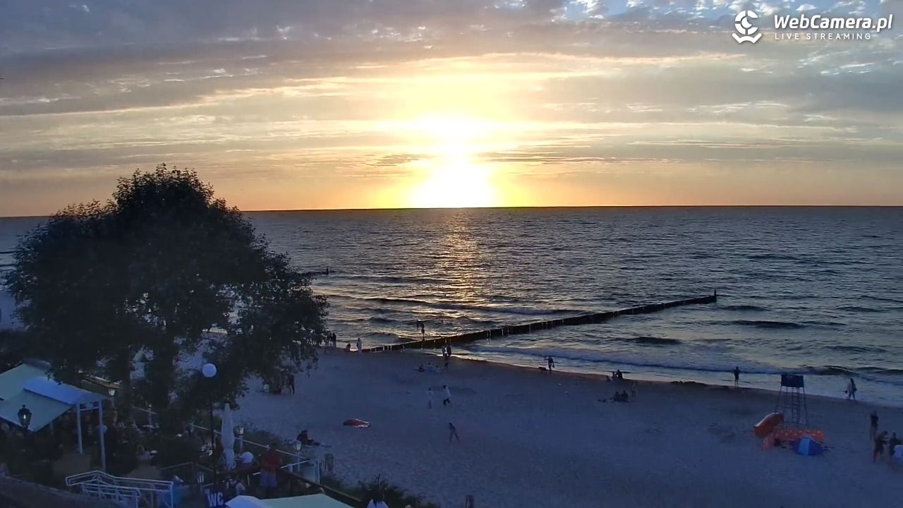 MIELNO - widok na plażę - 06 sierpień 2026, 20:23