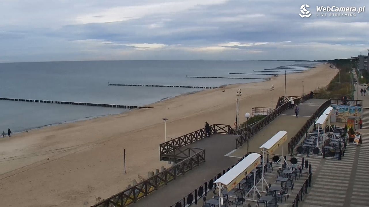 MIELNO - widok na plażę - 05 listopad 2025, 13:24