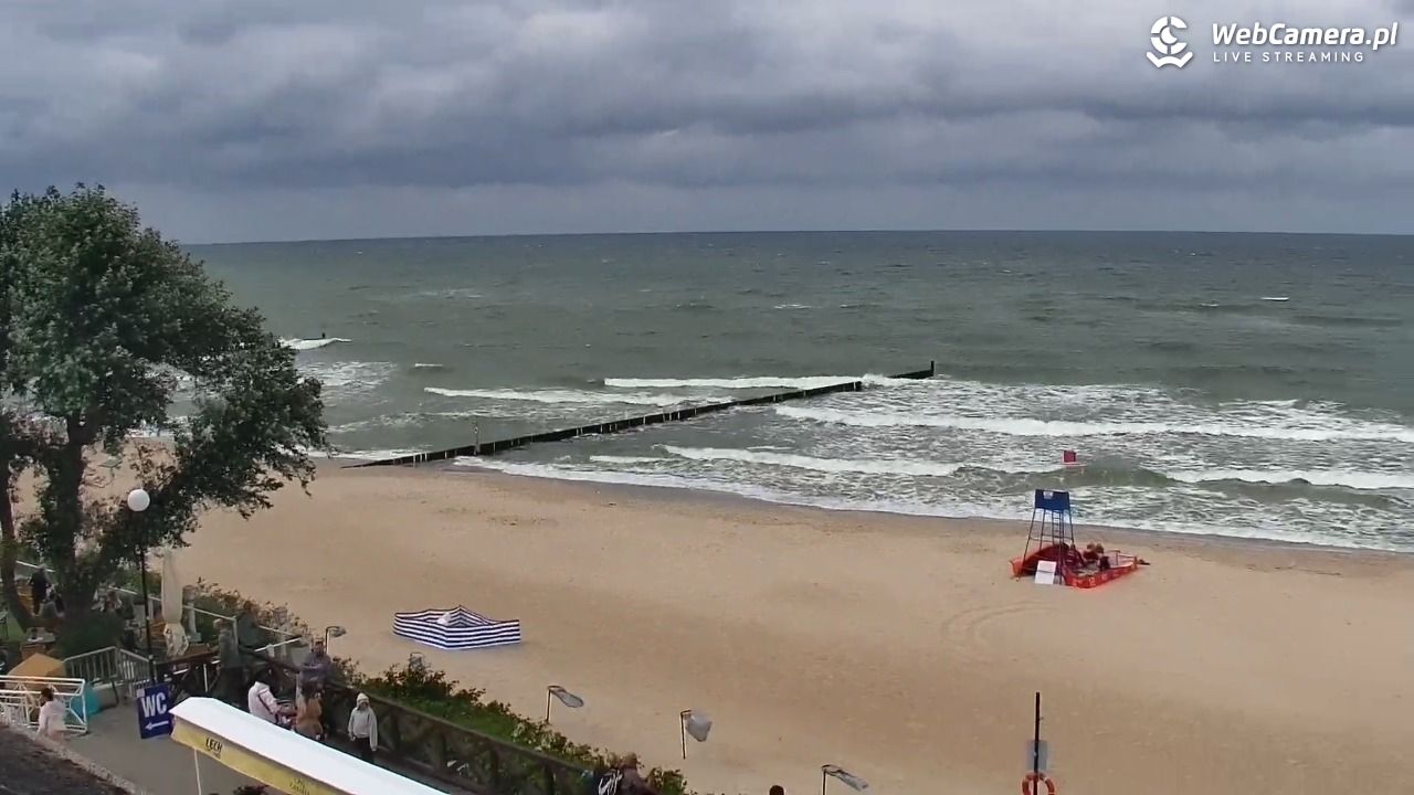 MIELNO - widok na plażę - 07 sierpień 2026, 14:06