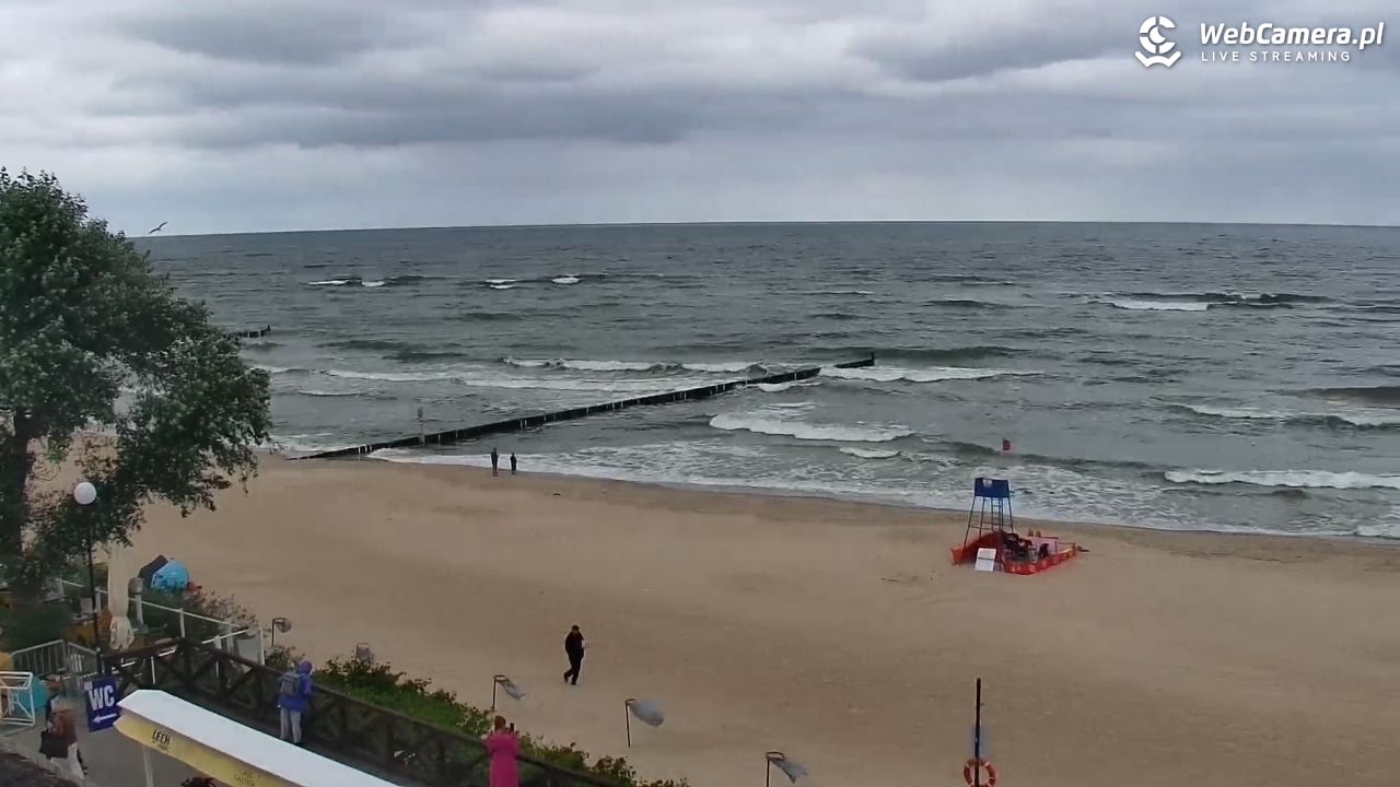 MIELNO - widok na plażę - 07 sierpień 2026, 12:10