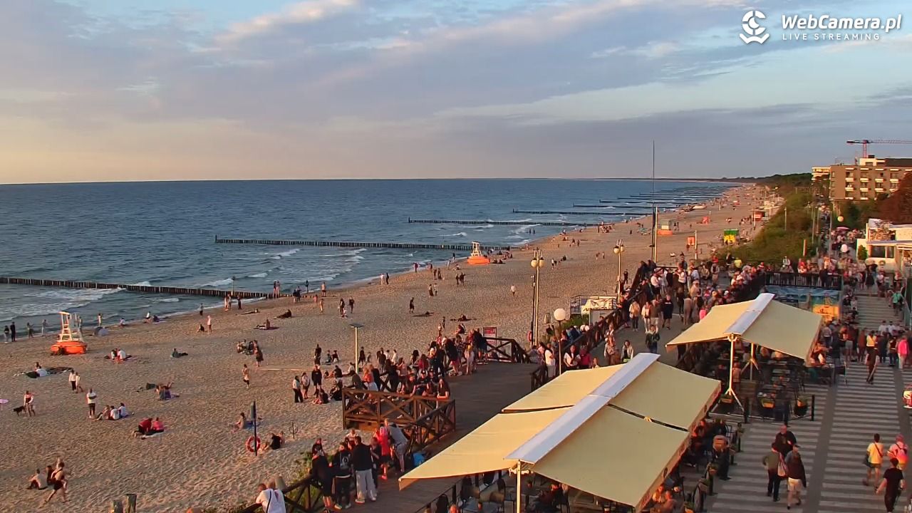 MIELNO - widok na plażę - 06 sierpień 2026, 20:19