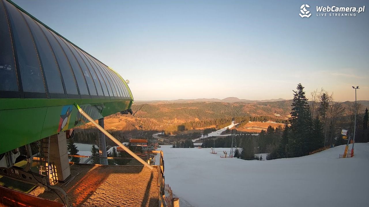 Słotwiny Arena - widok z górnej stacji - 14 marzec 2026, 16:34