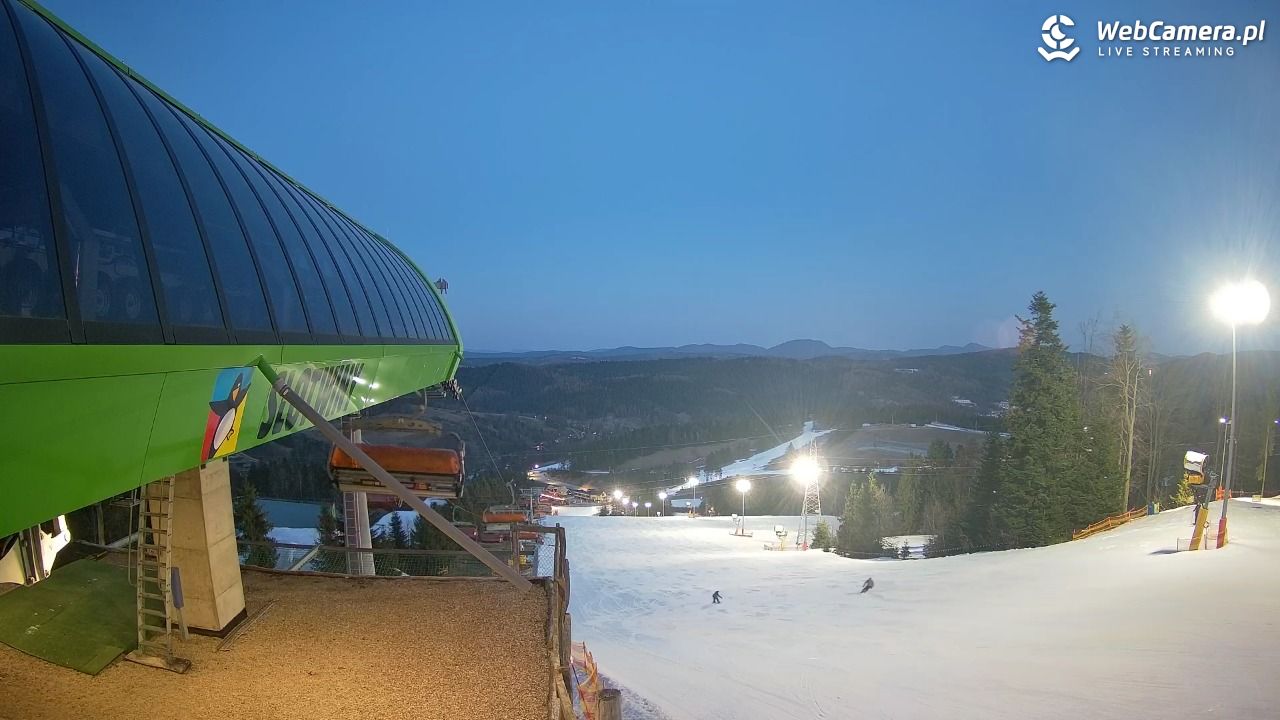 Słotwiny Arena - widok z górnej stacji - 15 marzec 2026, 18:04