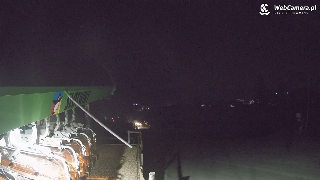 Słotwiny Arena - widok z górnej stacji - 11 marzec 2026, 23:46