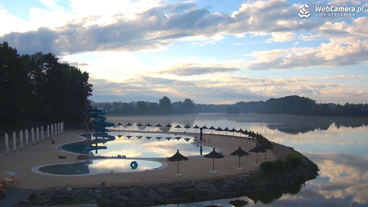 Molo Resort w Osieku - widok na basen kąpielowy - 11 lipiec 2026, 05:58