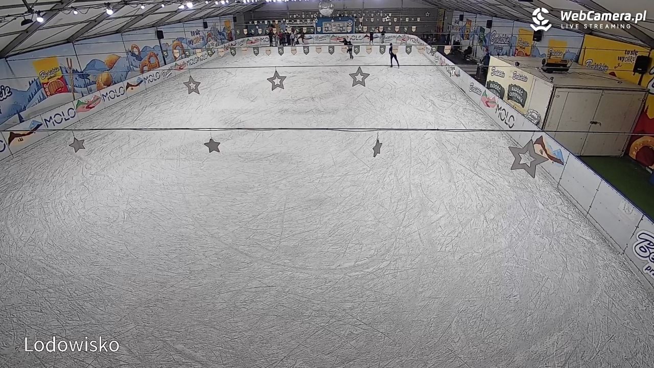 Molo Resort w Osieku - widok na basen kąpielowy - 22 grudzień 2025, 19:51