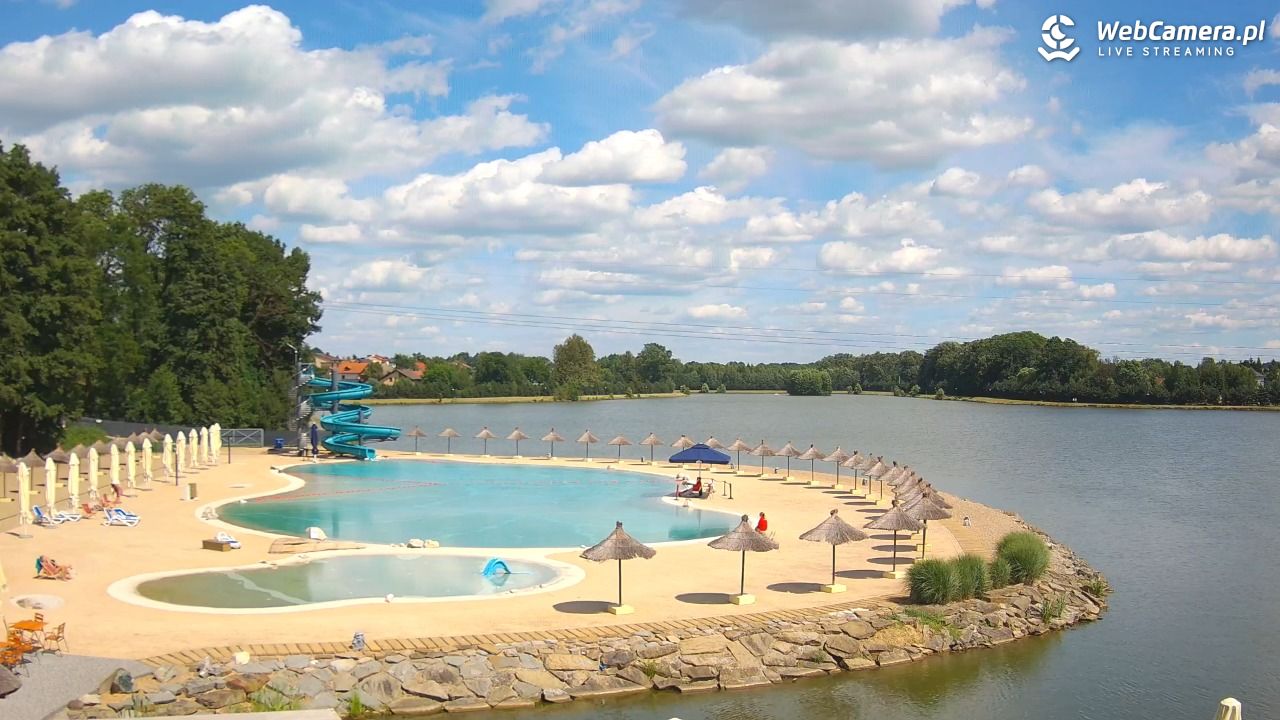 Molo Resort w Osieku - widok na basen kąpielowy - 08 lipiec 2026, 14:44