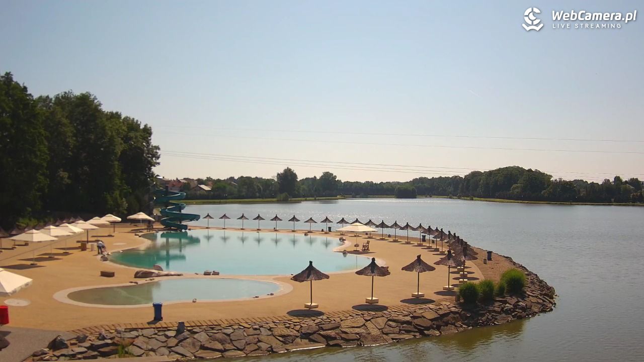 Molo Resort w Osieku - widok na basen kąpielowy - 14 czerwiec 2025, 09:41