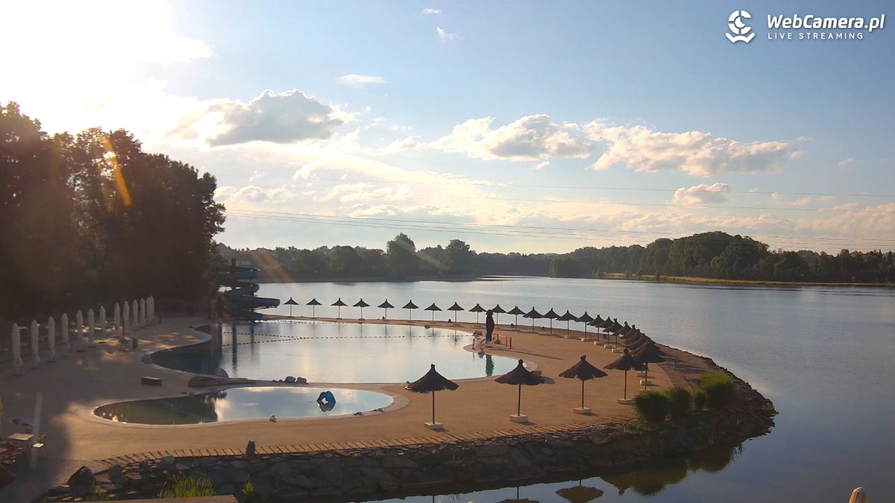 Molo Resort w Osieku - widok na basen kąpielowy - 10 lipiec 2026, 06:44