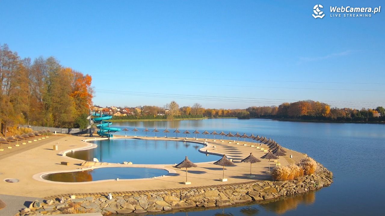 Molo Resort w Osieku - widok na basen kąpielowy - 04 listopad 2025, 14:18