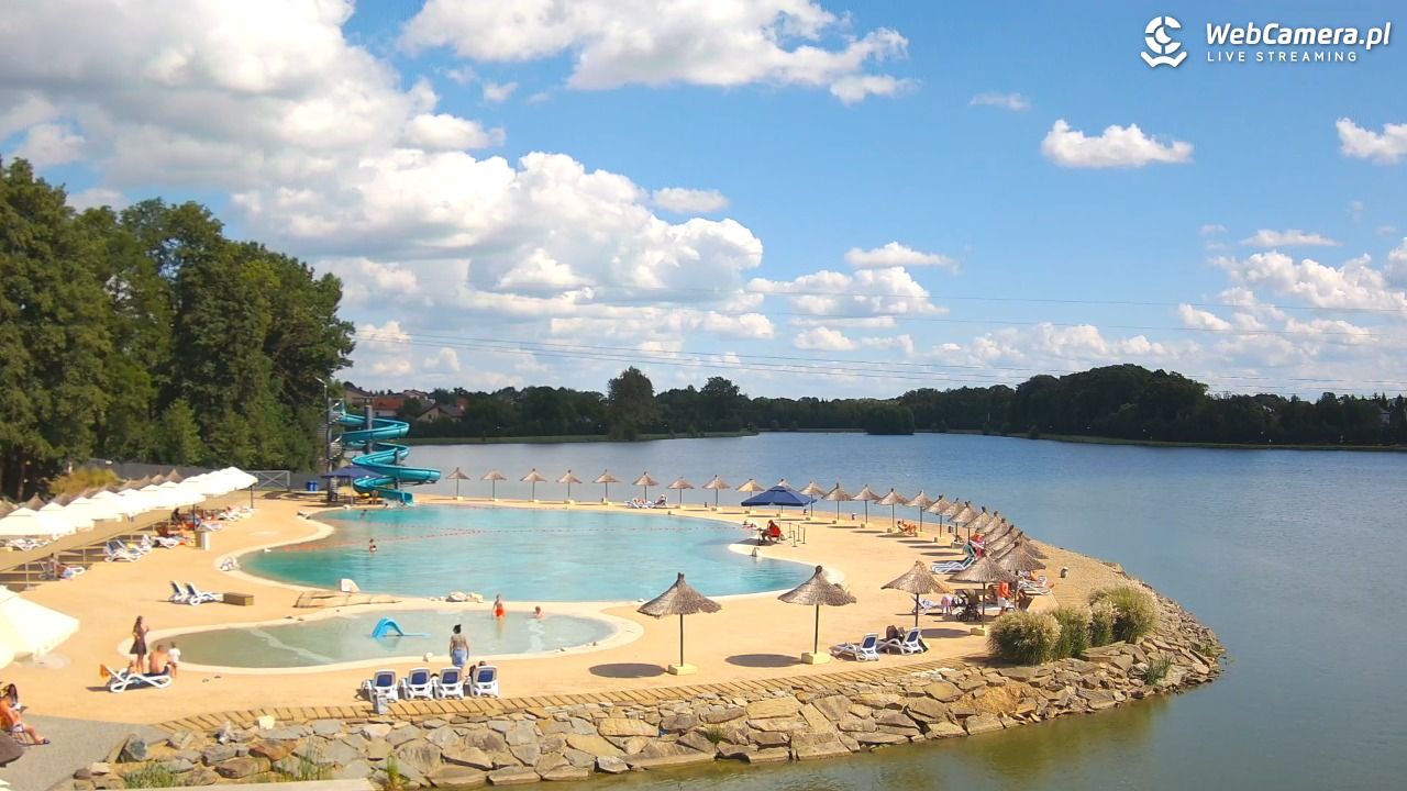 Molo Resort w Osieku - widok na basen kąpielowy - 23 sierpień 2026, 13:35
