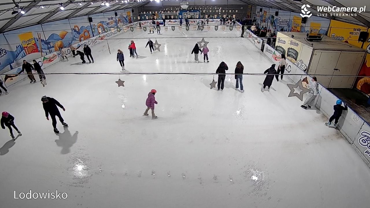 Molo Resort w Osieku - widok na basen kąpielowy - 11 luty 2026, 17:05