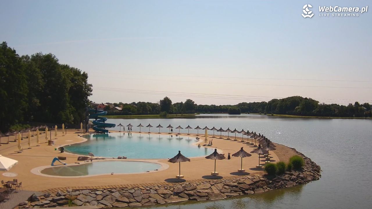 Molo Resort w Osieku - widok na basen kąpielowy - 13 czerwiec 2025, 10:02