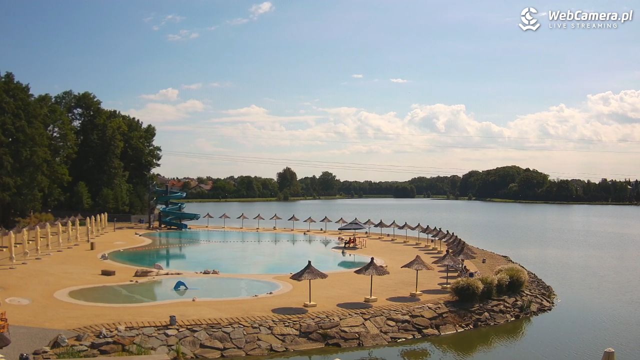 Molo Resort w Osieku - widok na basen kąpielowy - 24 sierpień 2026, 10:47