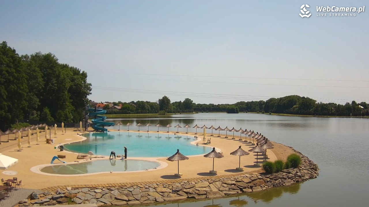 Molo Resort w Osieku - widok na basen kąpielowy - 13 czerwiec 2025, 11:27