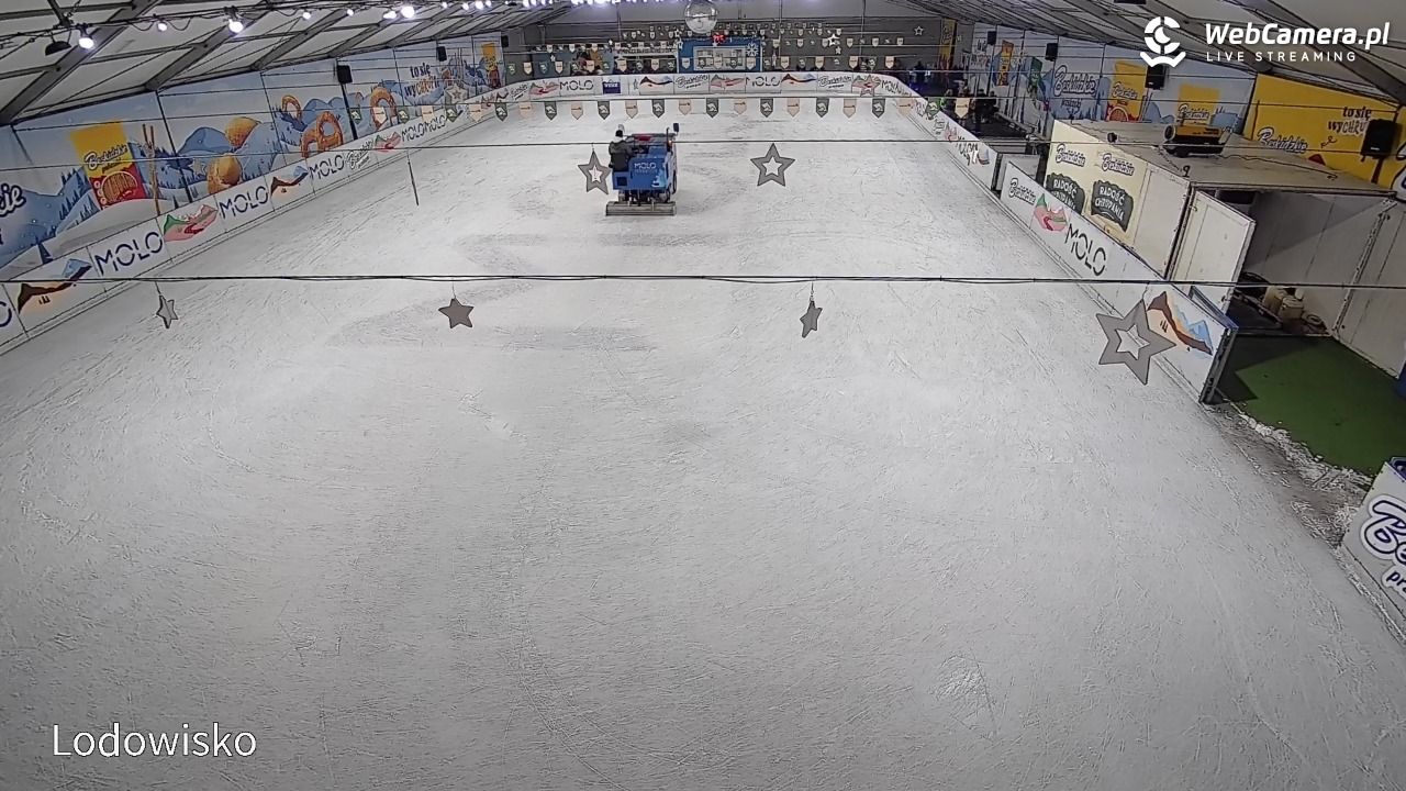 Molo Resort w Osieku - widok na basen kąpielowy - 23 grudzień 2025, 16:24