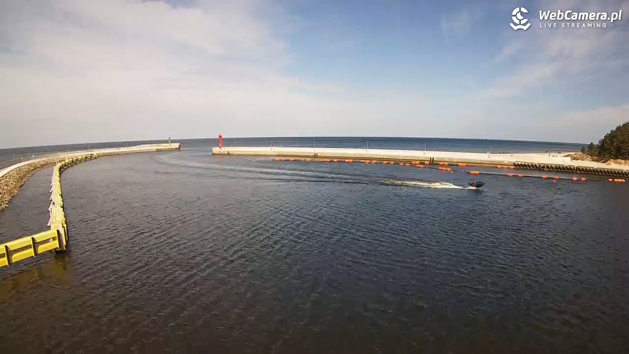 Mrzeżyno - wejście do portu - 28 marzec 2026, 11:50