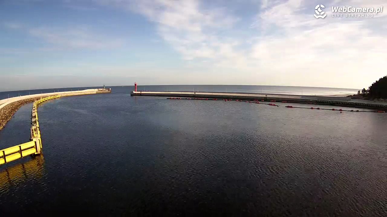 Mrzeżyno - wejście do portu - 28 marzec 2026, 07:06