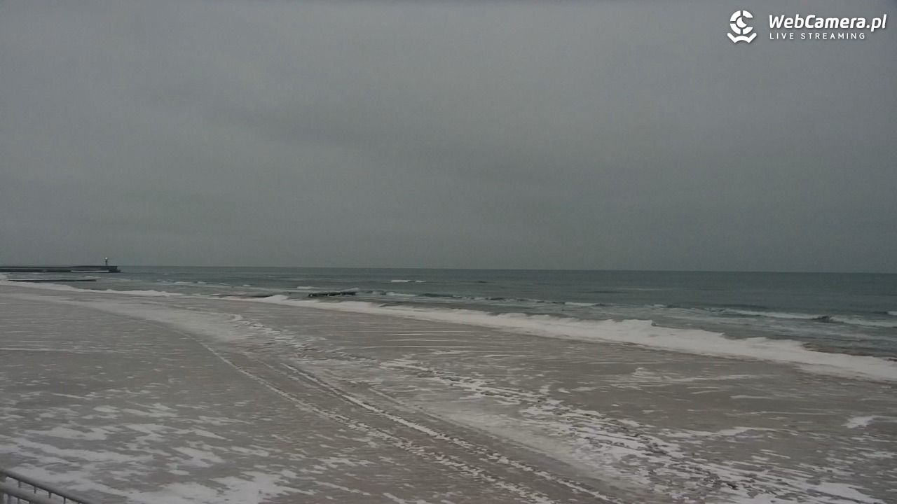 MRZEŻYNO - widok na plażę - 09 luty 2026, 07:16