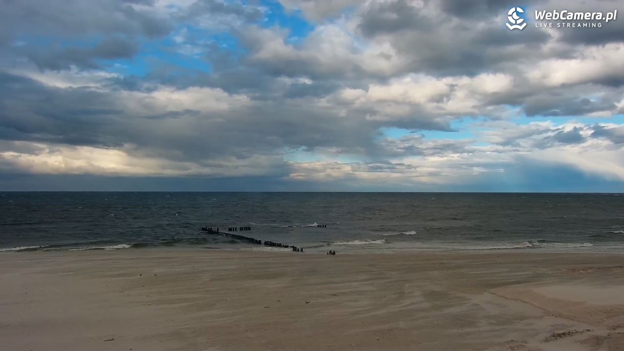 MRZEŻYNO - widok na plażę - 25 marzec 2026, 14:49