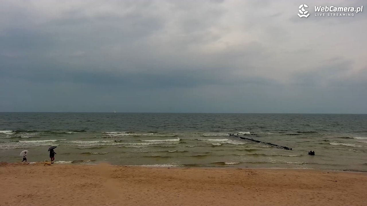 MRZEŻYNO - widok na plażę - 10 sierpień 2026, 15:38
