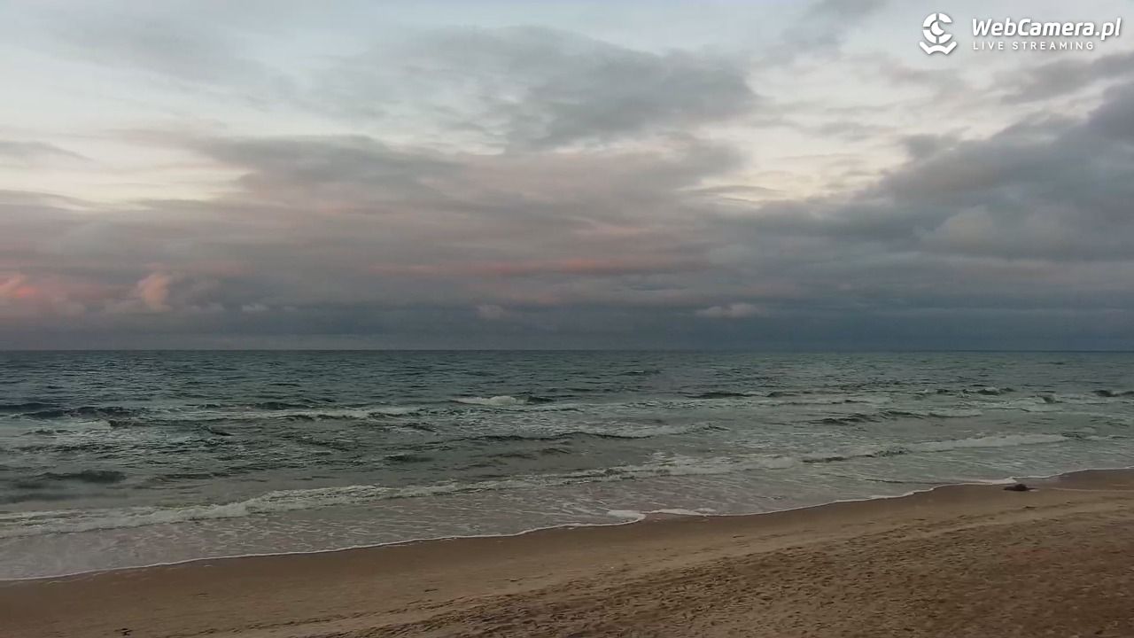 MRZEŻYNO - widok na plażę - 24 wresień 2026, 18:52