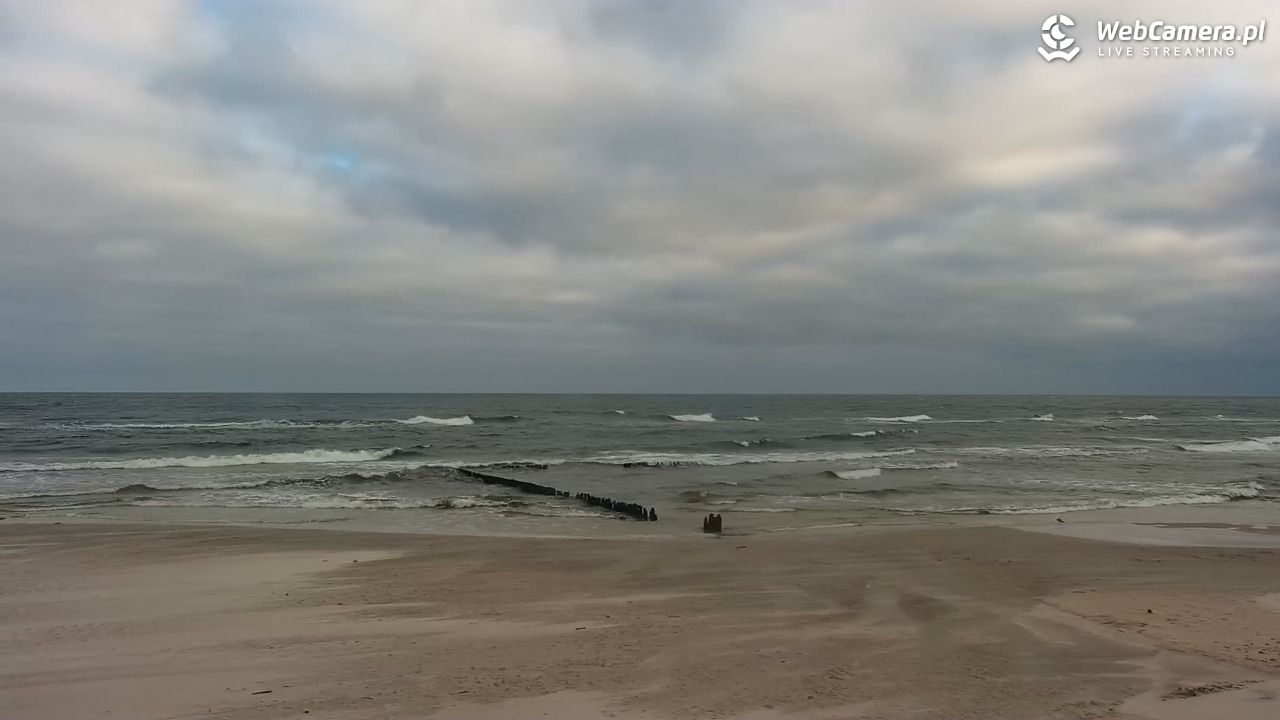 MRZEŻYNO - widok na plażę - 26 marzec 2026, 07:25