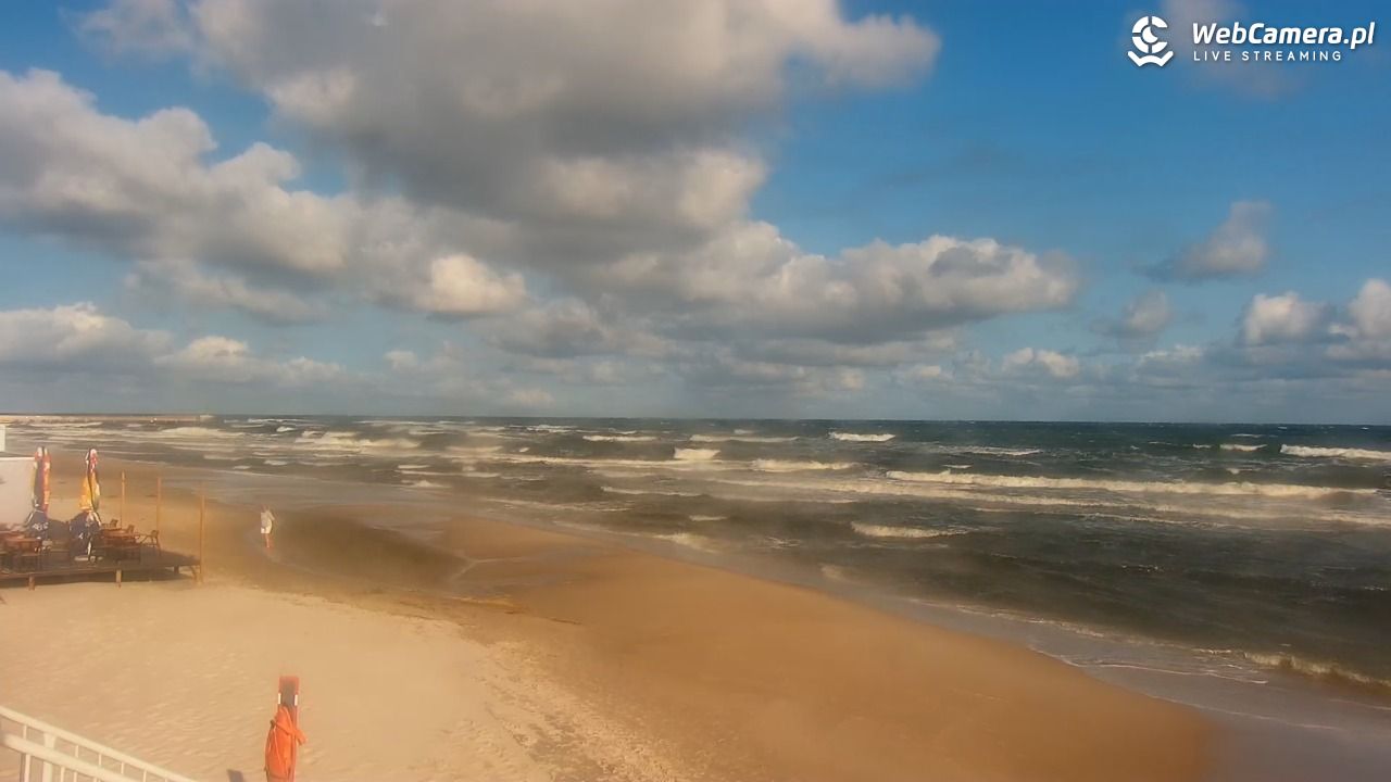 MRZEŻYNO - widok na plażę - 29 lipiec 2025, 08:12