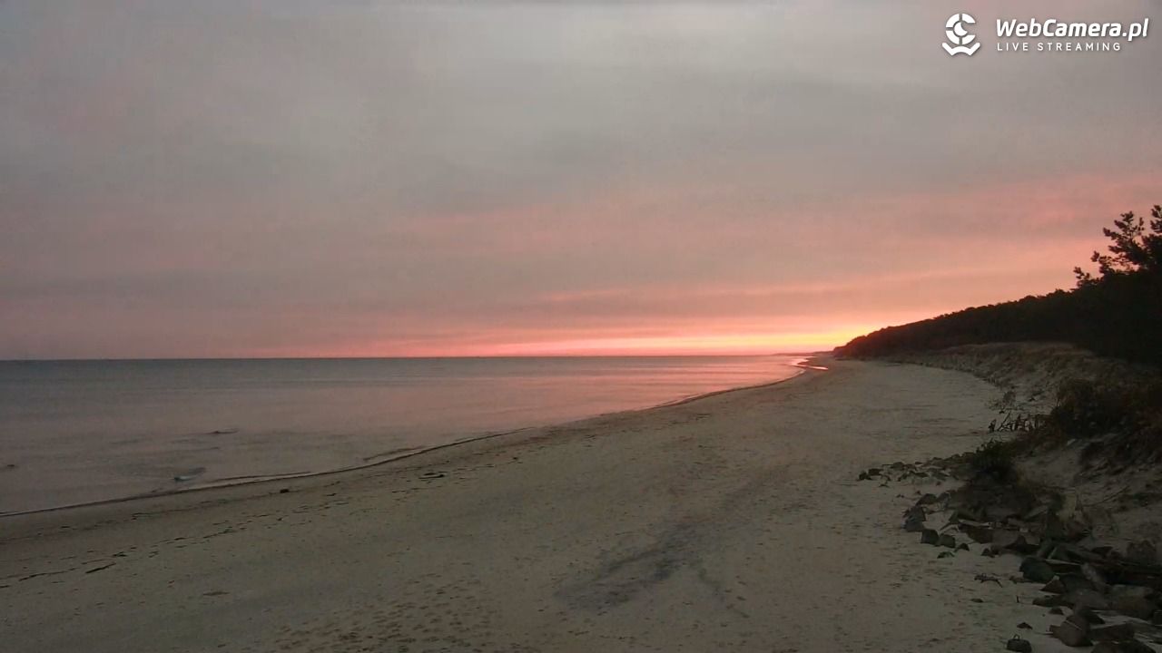 MRZEŻYNO - widok na plażę - 05 listopad 2025, 06:46
