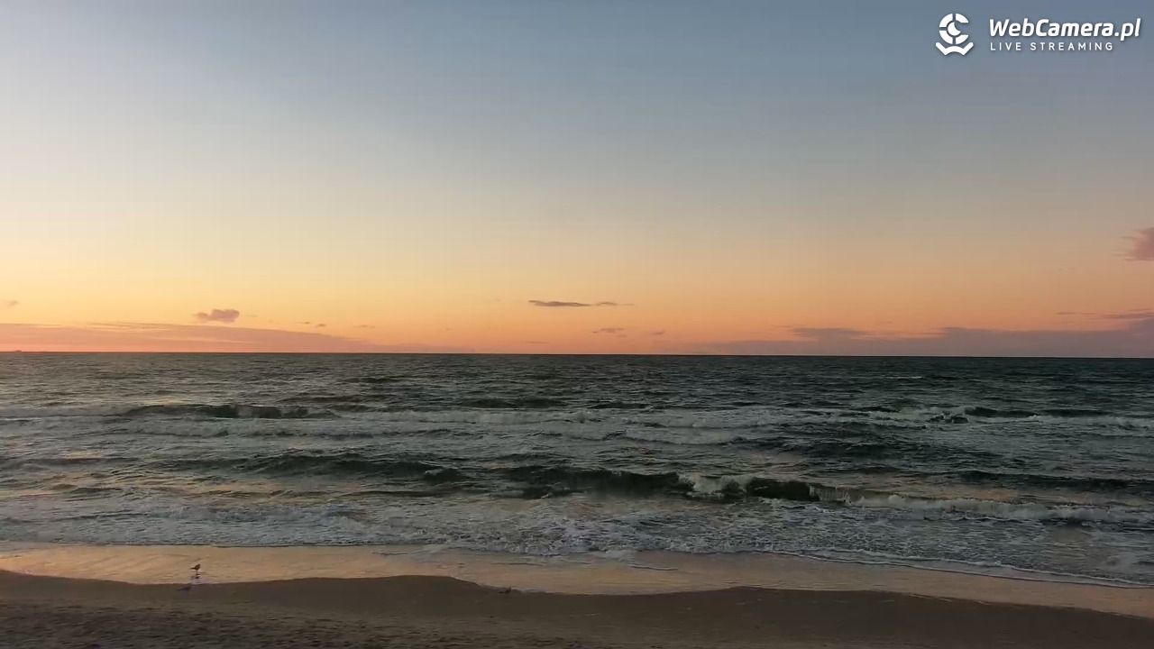 MRZEŻYNO - widok na plażę - 22 wresień 2026, 19:00