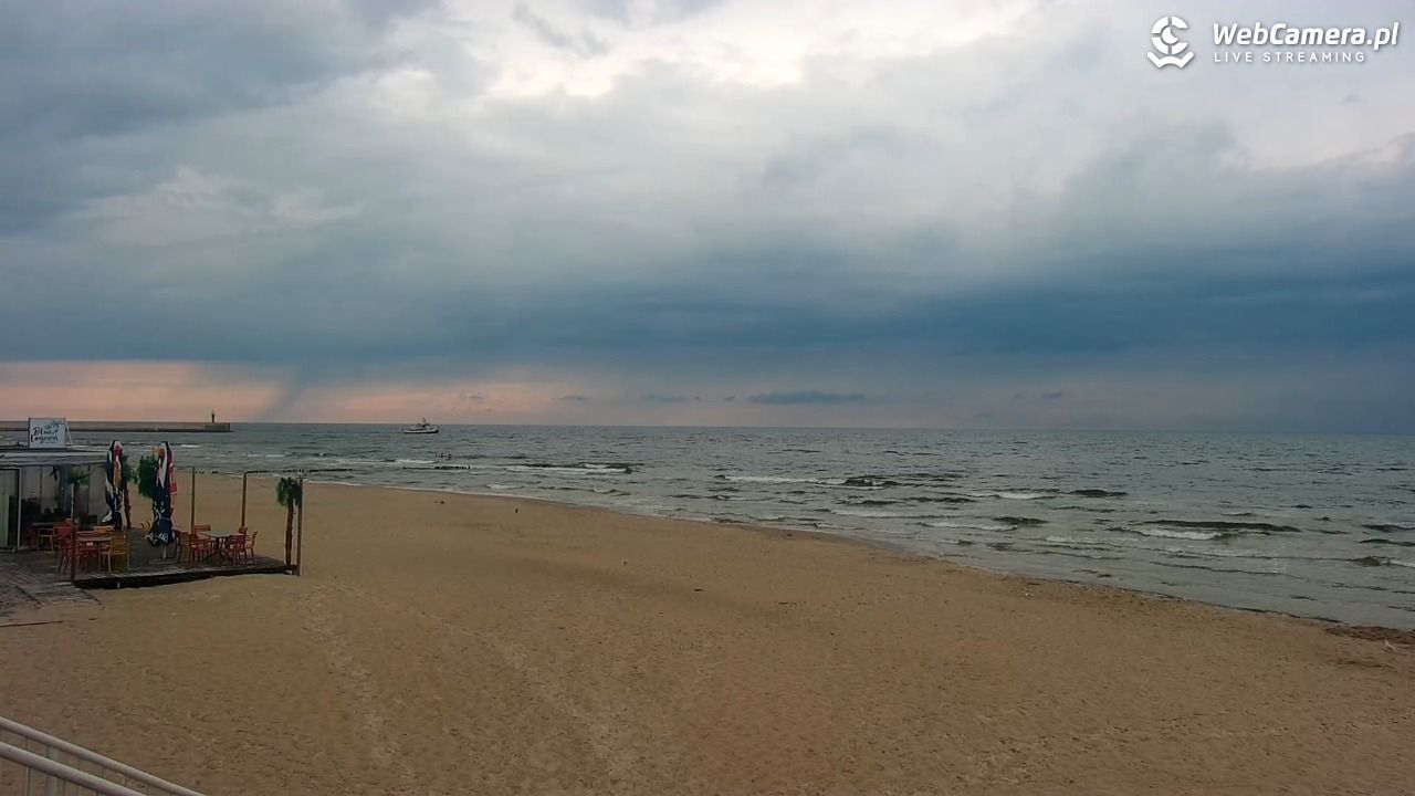 MRZEŻYNO - widok na plażę - 10 sierpień 2026, 16:11