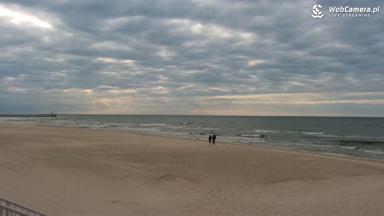 MRZEŻYNO - widok na plażę - 12 maj 2026, 18:33