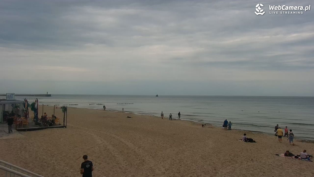 MRZEŻYNO - widok na plażę - 10 sierpień 2026, 11:11