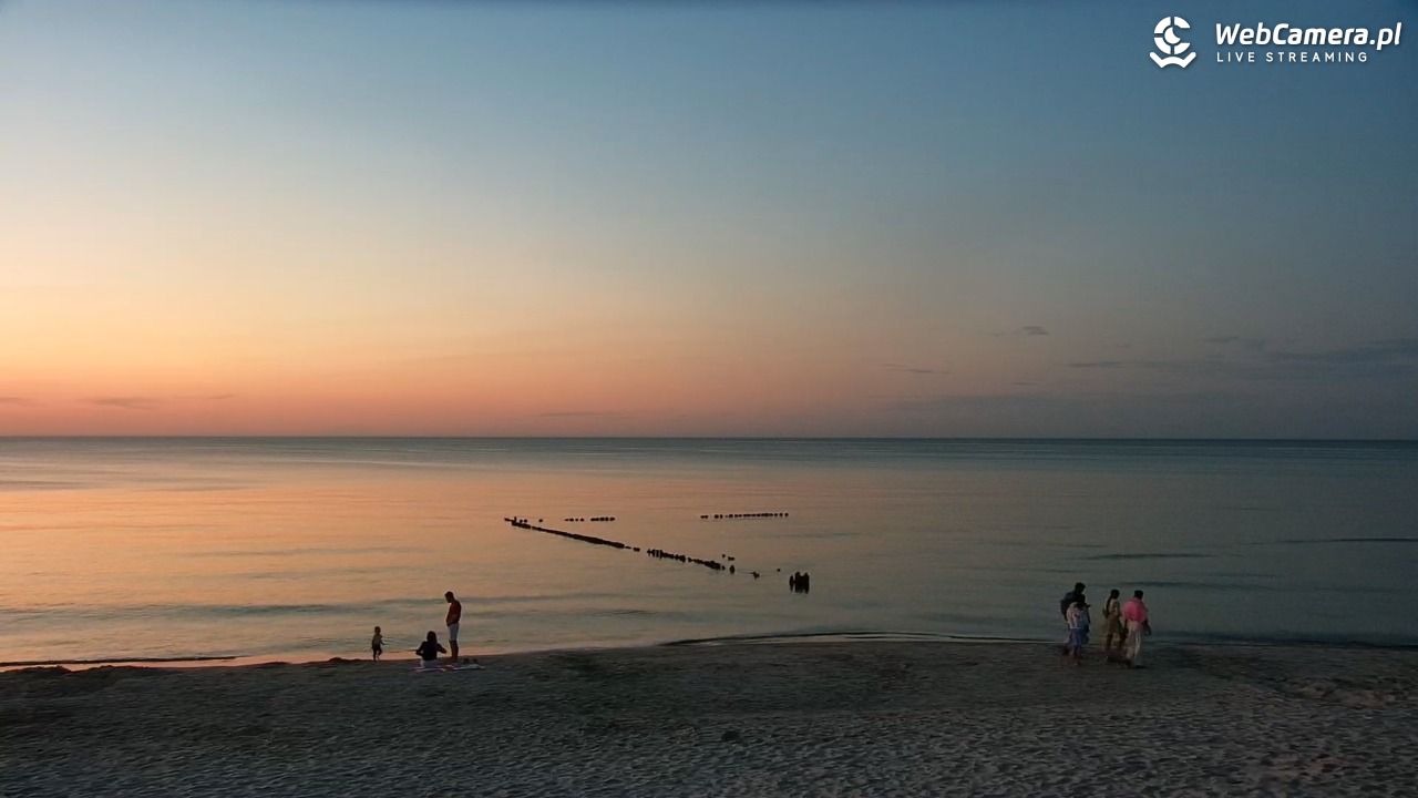 MRZEŻYNO - widok na plażę - 09 sierpień 2026, 21:13