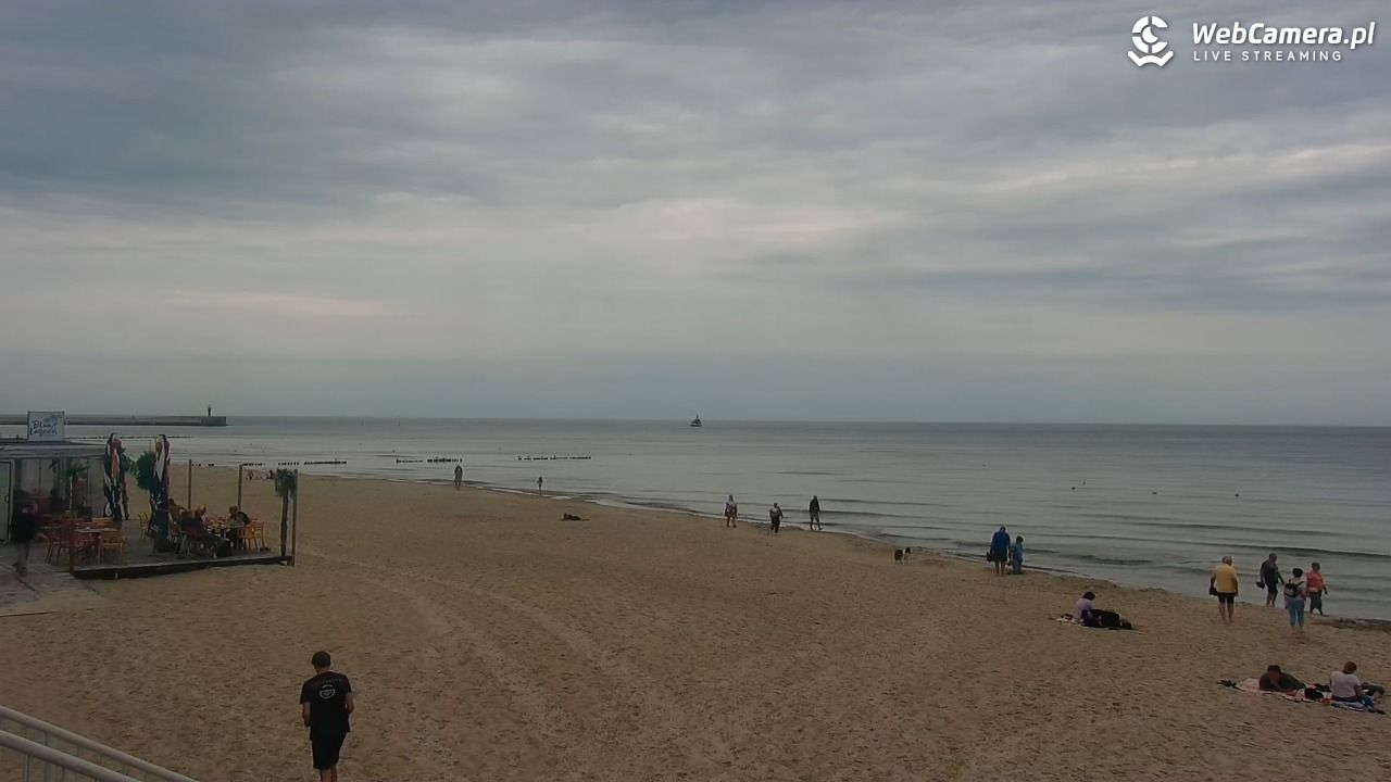 MRZEŻYNO - widok na plażę - 10 sierpień 2026, 11:11