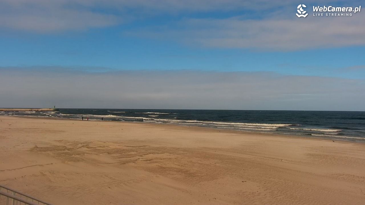 MRZEŻYNO - widok na plażę - 26 marzec 2026, 10:50