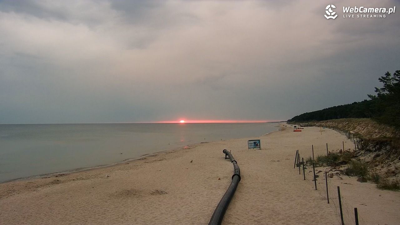 MRZEŻYNO - widok na plażę - 10 sierpień 2026, 05:32