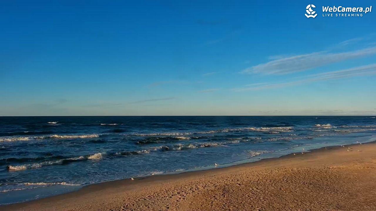 MRZEŻYNO - widok na plażę - 22 wresień 2026, 18:05