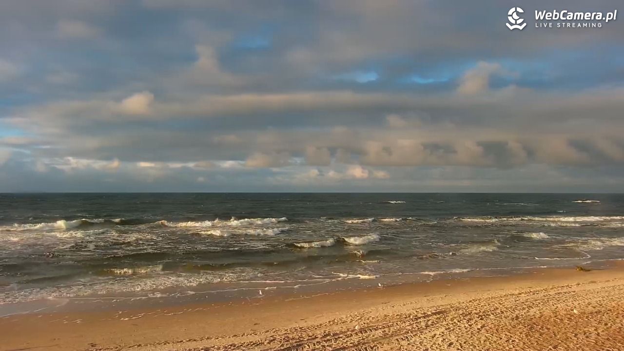 MRZEŻYNO - widok na plażę - 24 wresień 2026, 17:58