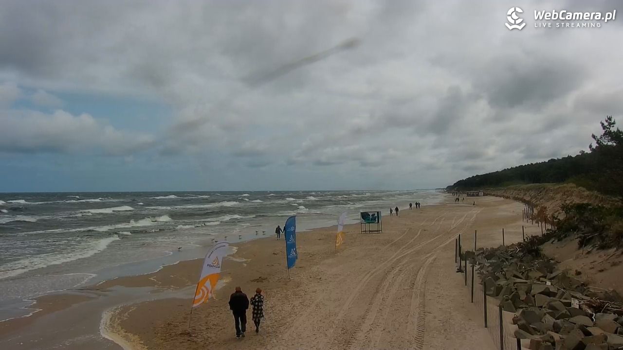 MRZEŻYNO - widok na plażę - 11 czerwiec 2025, 11:06