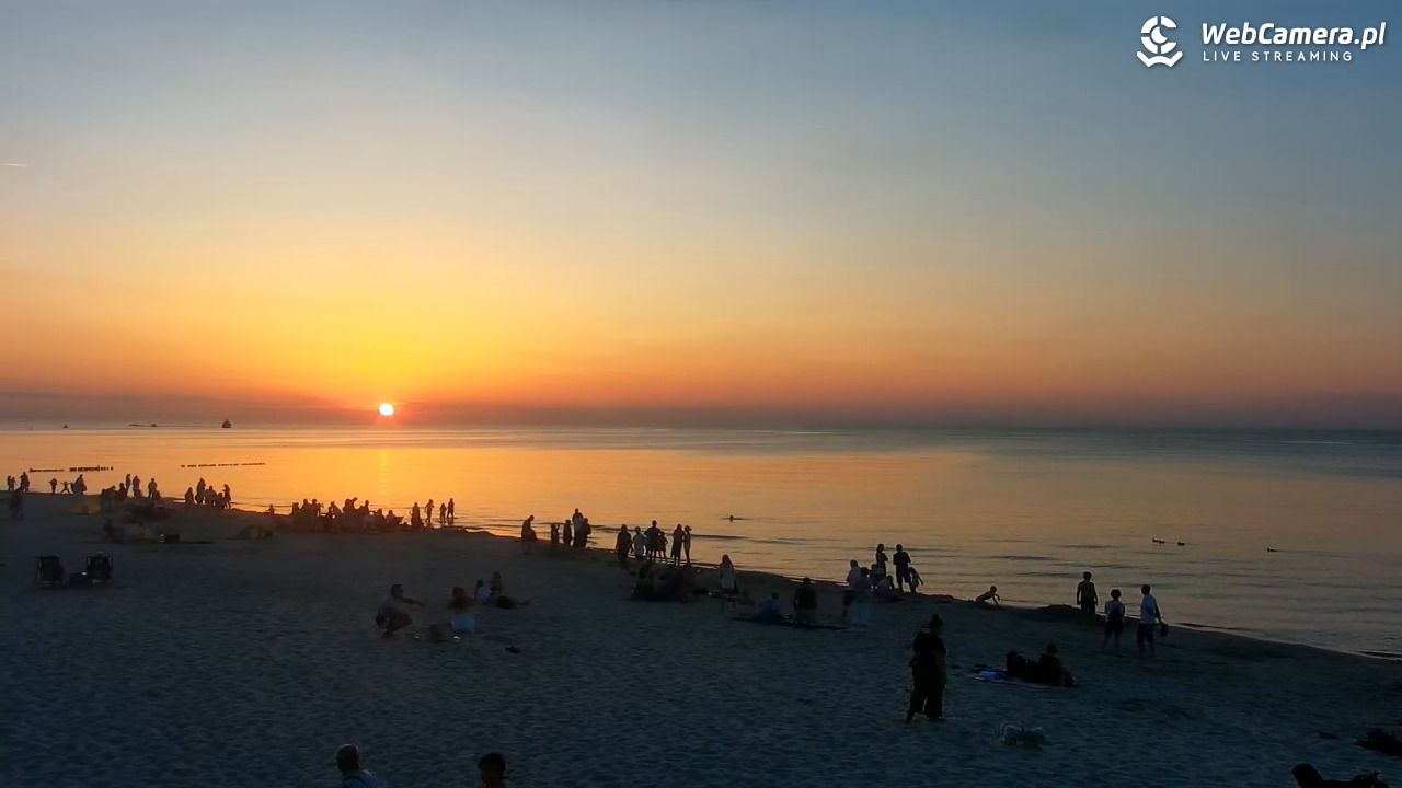 MRZEŻYNO - widok na plażę - 09 sierpień 2026, 20:36
