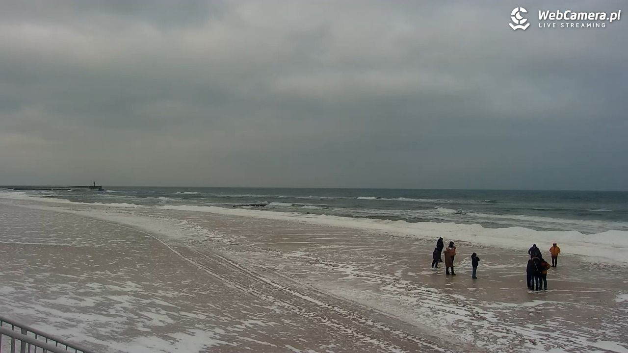 MRZEŻYNO - widok na plażę - 08 luty 2026, 12:06