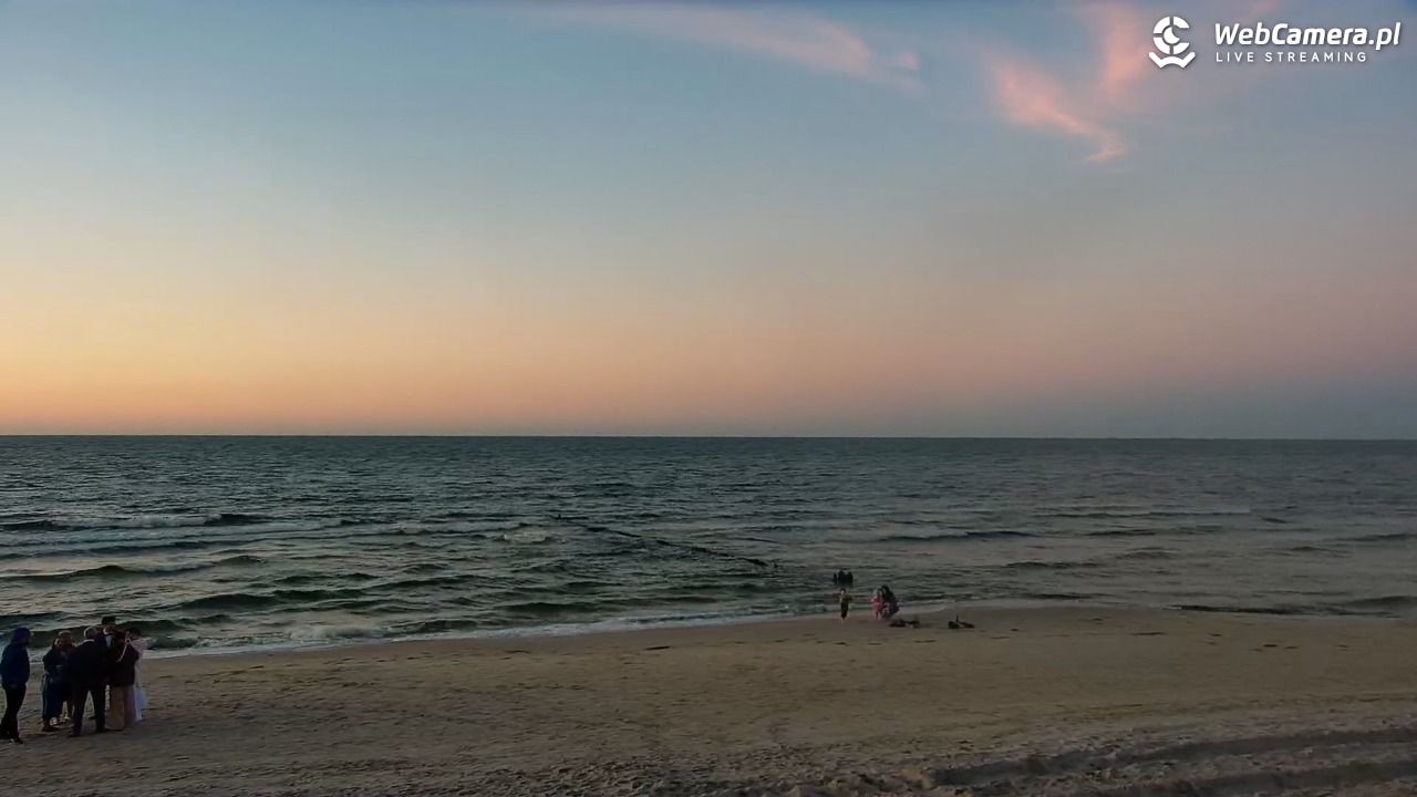 MRZEŻYNO - widok na plażę - 26 wresień 2026, 18:58