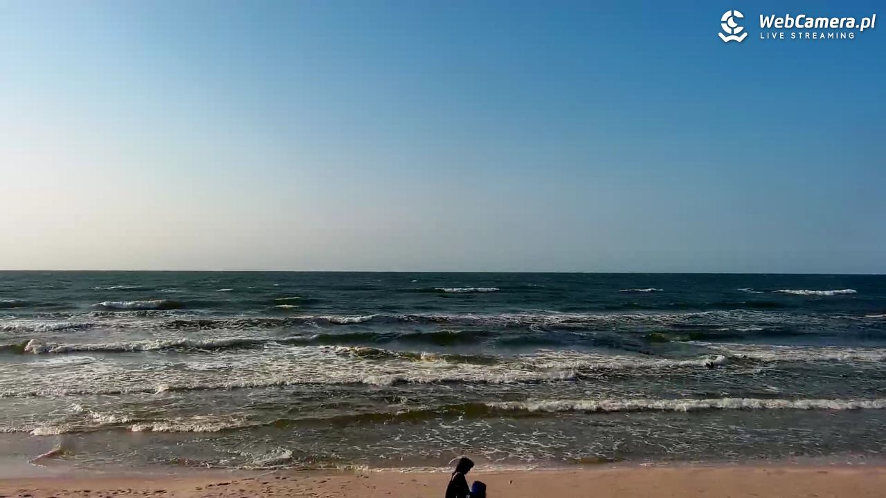 MRZEŻYNO - widok na plażę - 11 czerwiec 2025, 18:44