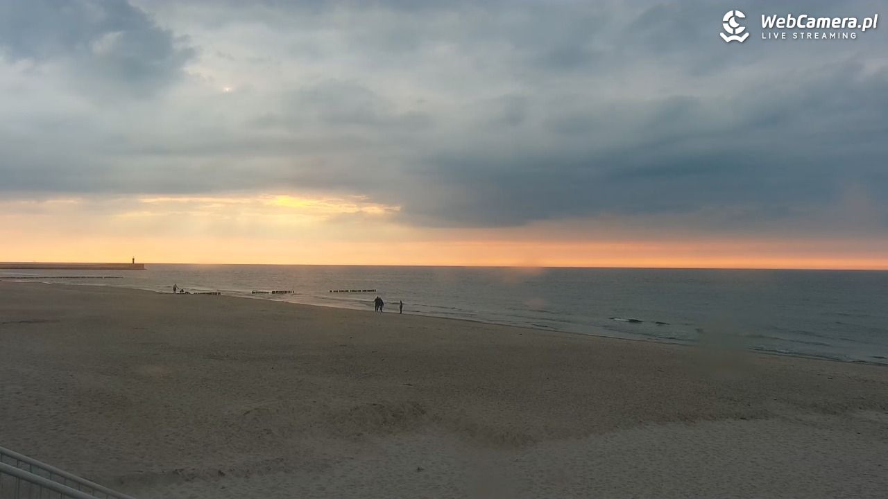 MRZEŻYNO - widok na plażę - 10 maj 2026, 19:20