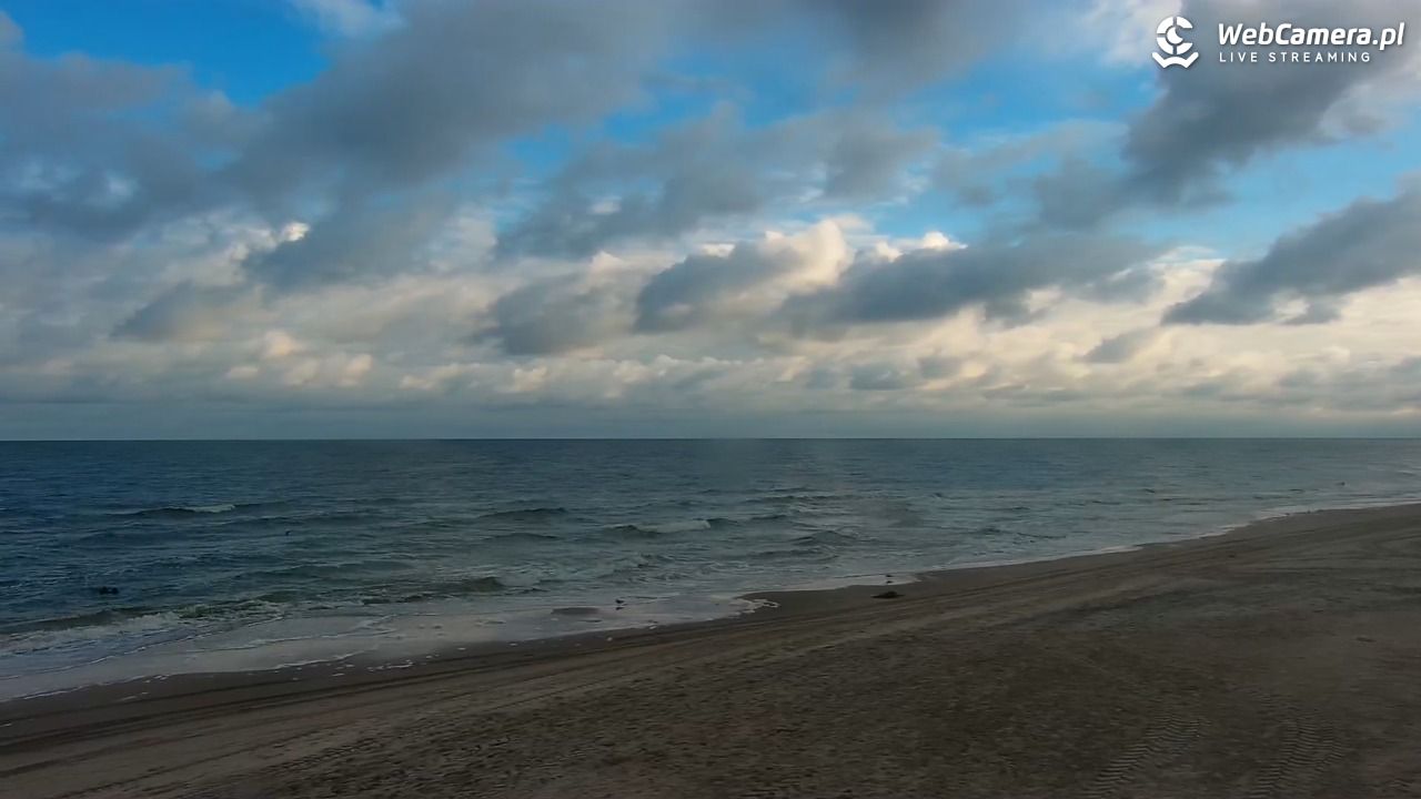 MRZEŻYNO - widok na plażę - 25 wresień 2026, 08:35